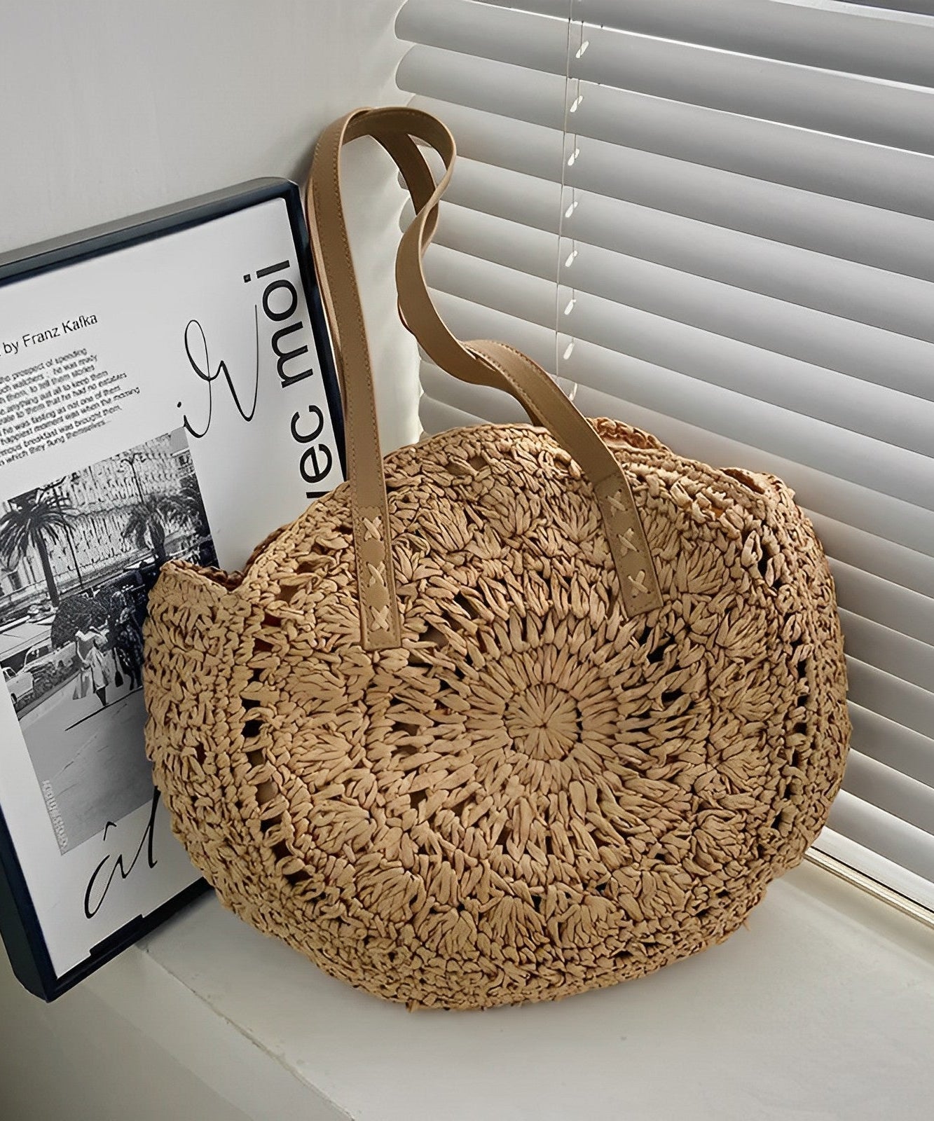 Valéra Vegan Leather Tote Bag
