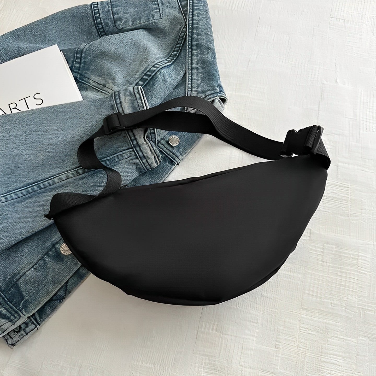 Jauda Crossbody Belt Bag