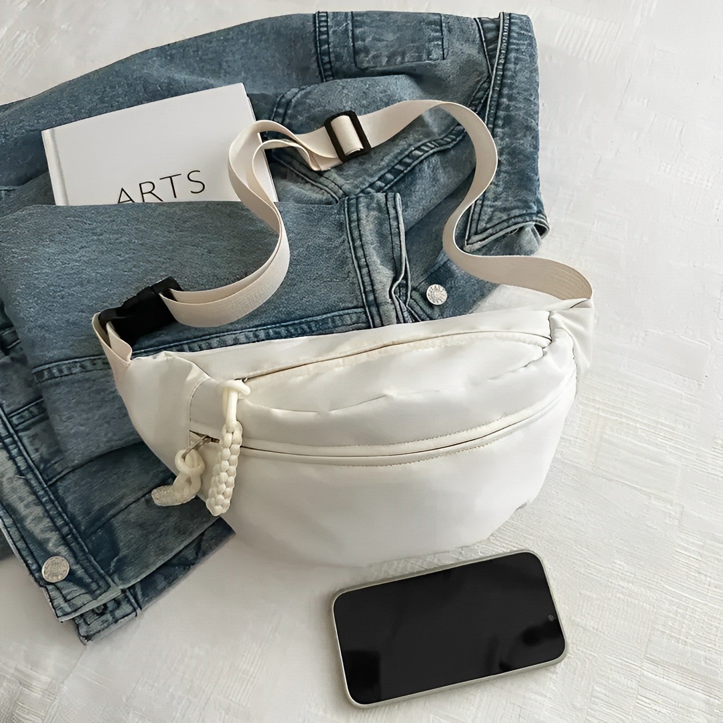 Jauda Crossbody Belt Bag