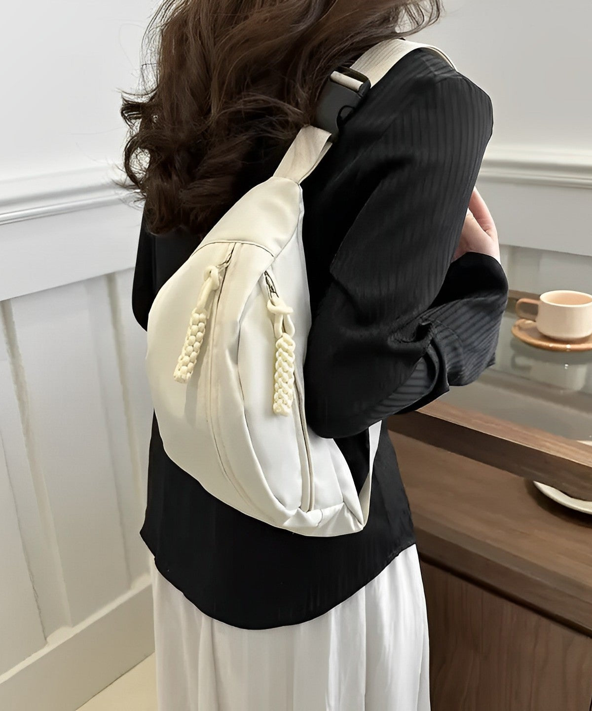 Jauda Crossbody Belt Bag