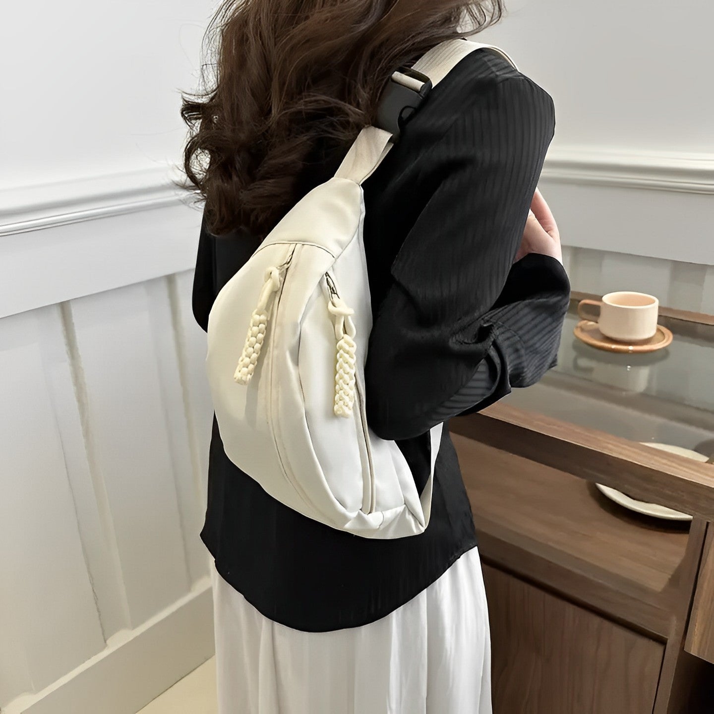 Jauda Crossbody Belt Bag