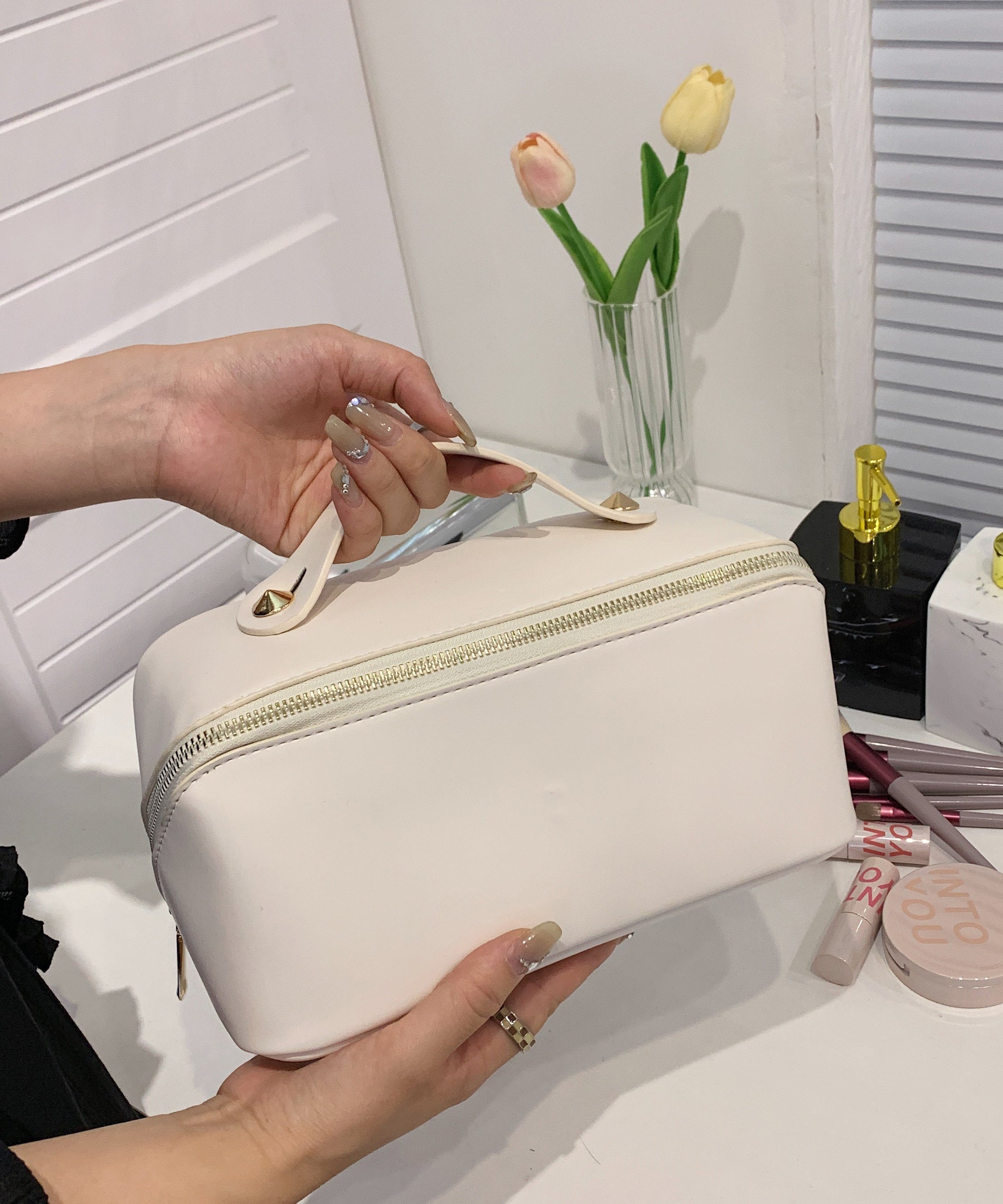 Tinélle Makeup Pouch
