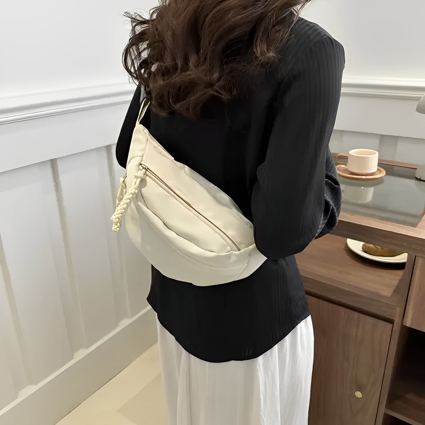 Jauda Crossbody Belt Bag