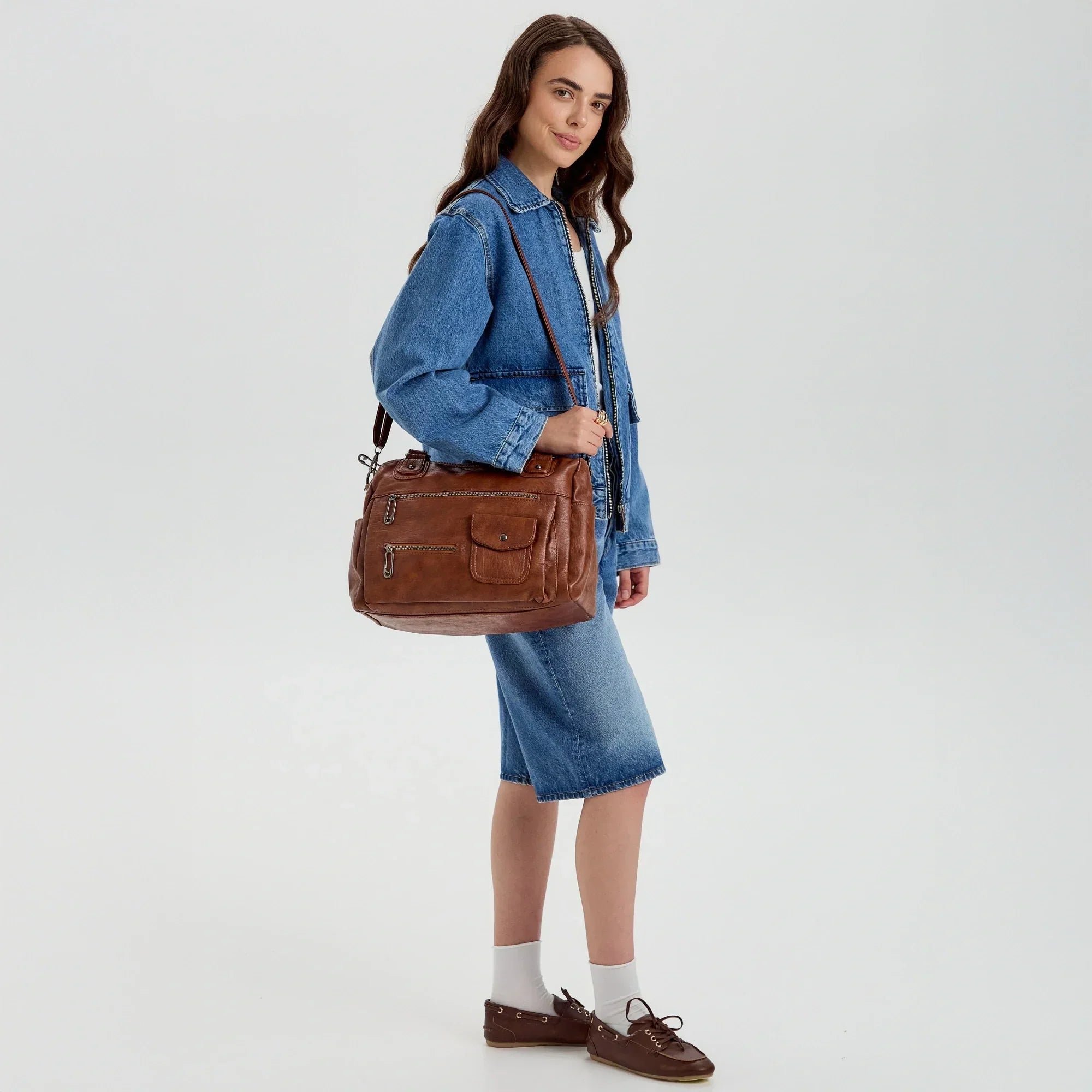 Vanéa Vegan Leather Crossbody Bag