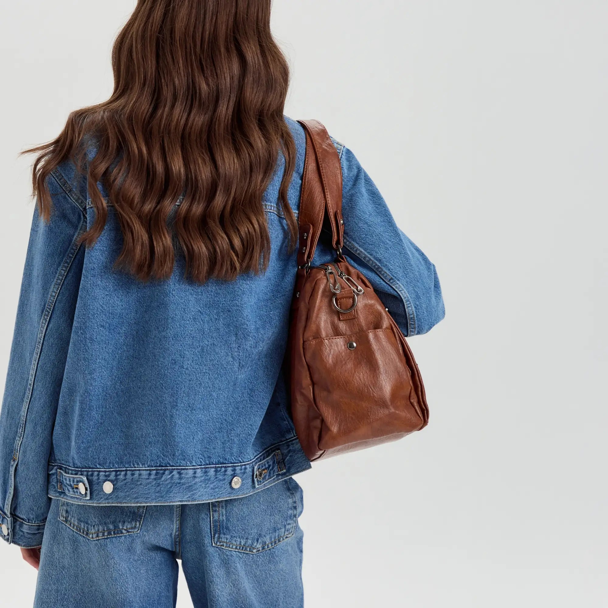 Vanéa Vegan Leather Crossbody Bag