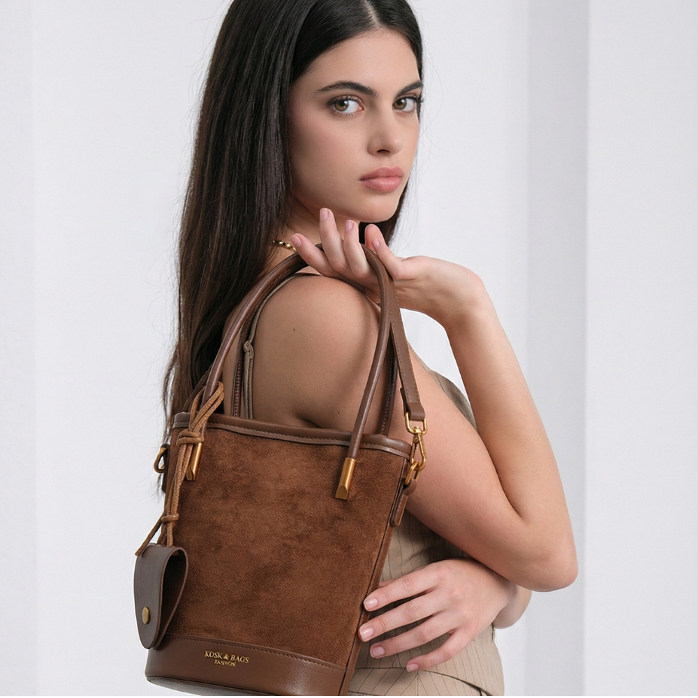Évora Suede-Look Bucket Bag