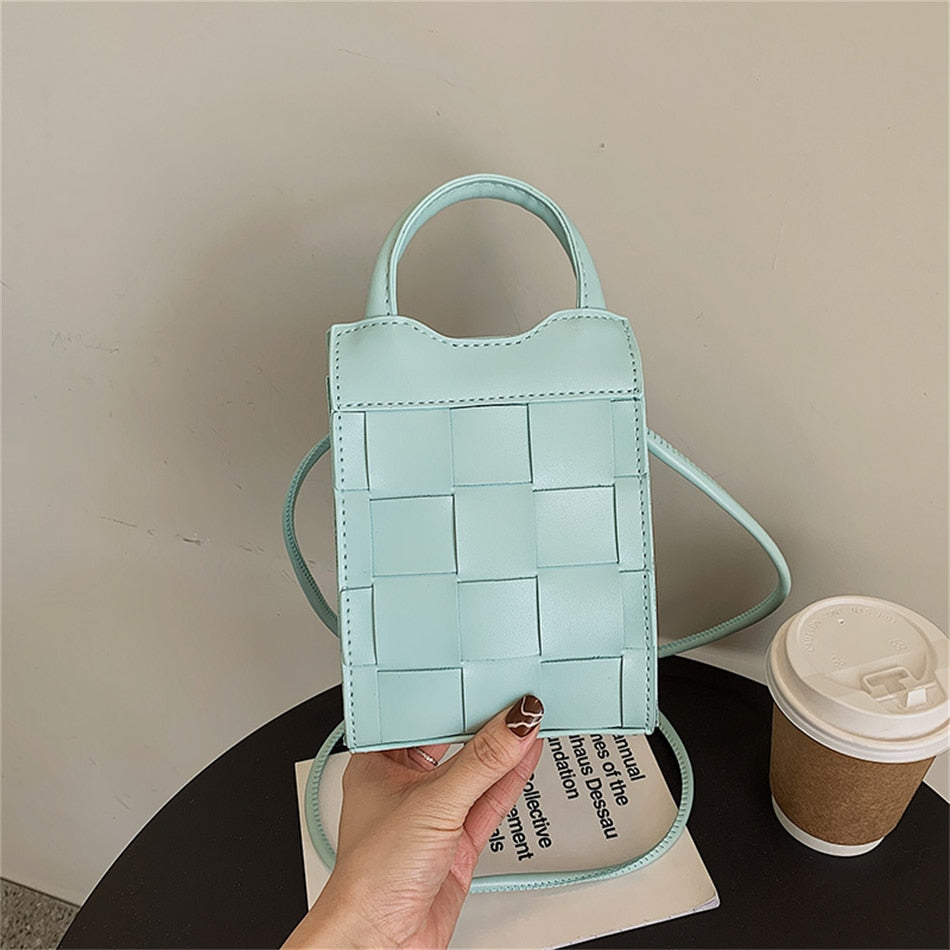 Calicé Crossbody Phone Bag
