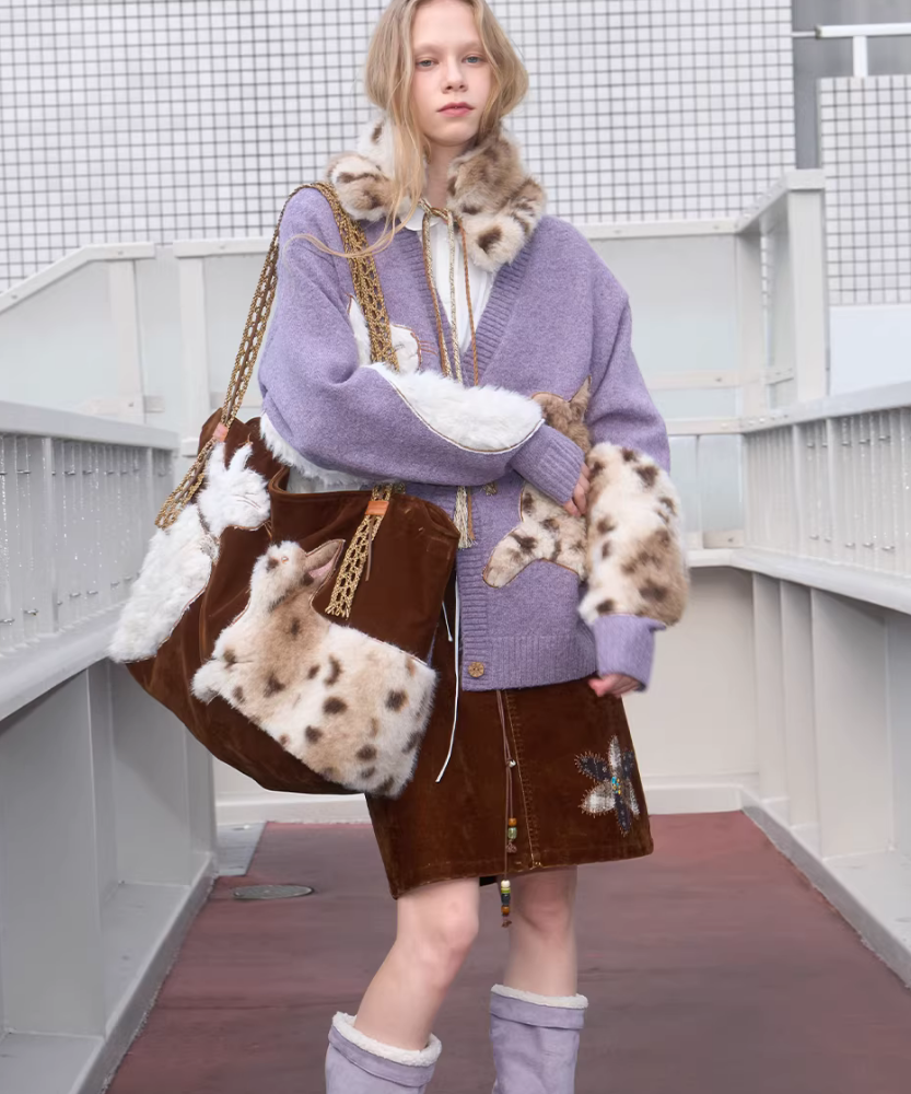 Élanora Faux Fur Cat Bag