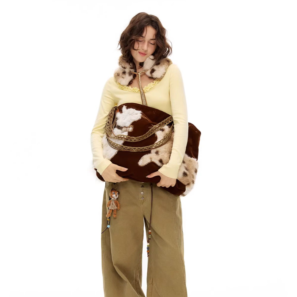 Élanora Faux Fur Cat Bag