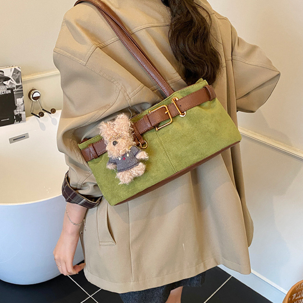 Lunéa Cat Charm Shoulder Bag