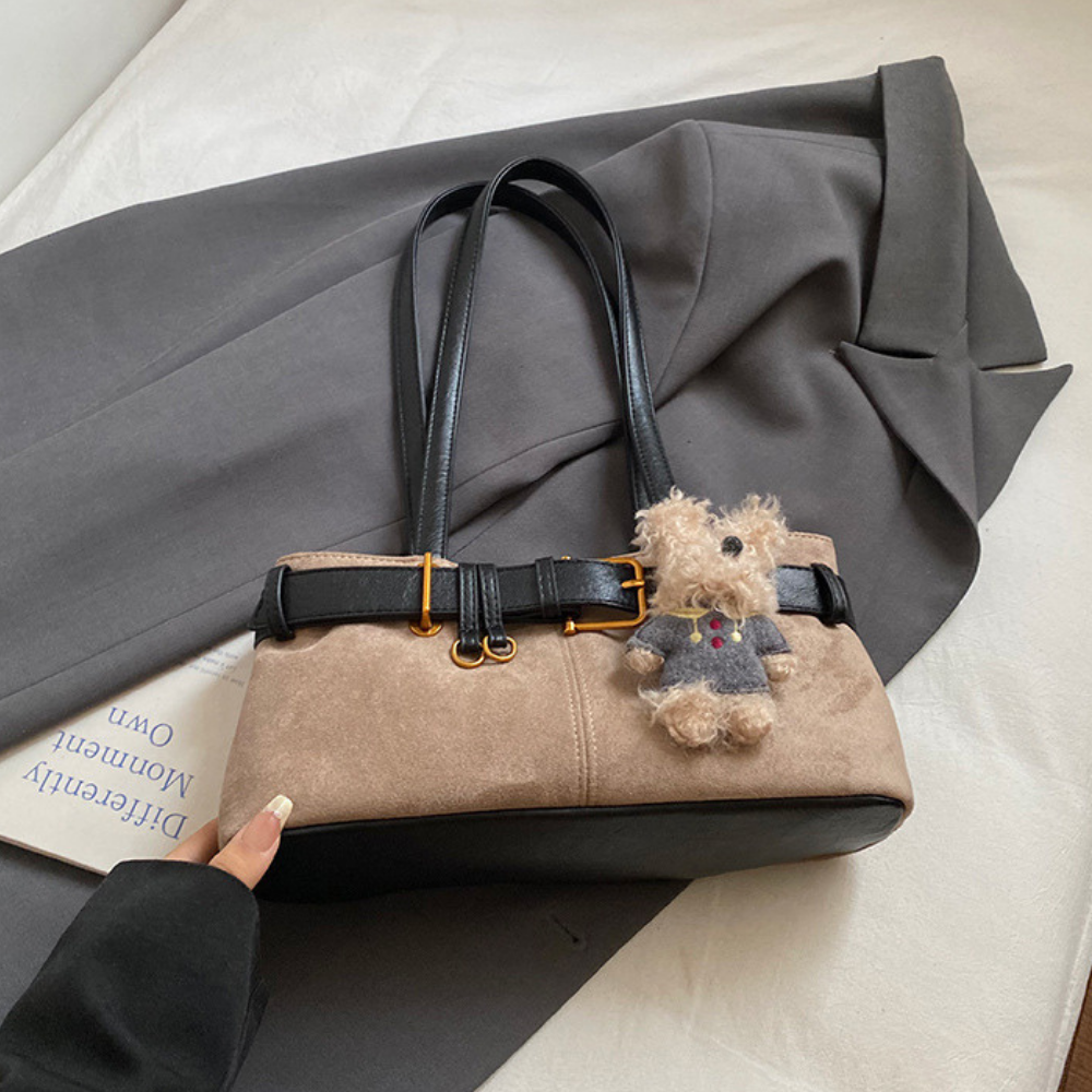 Lunéa Cat Charm Shoulder Bag