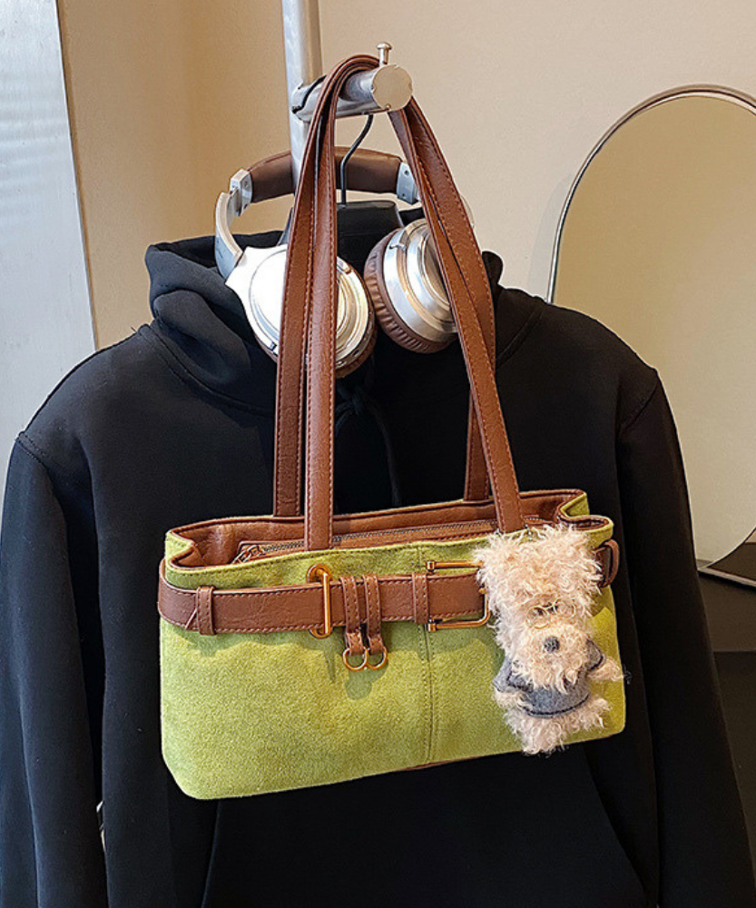 Lunéa Cat Charm Shoulder Bag