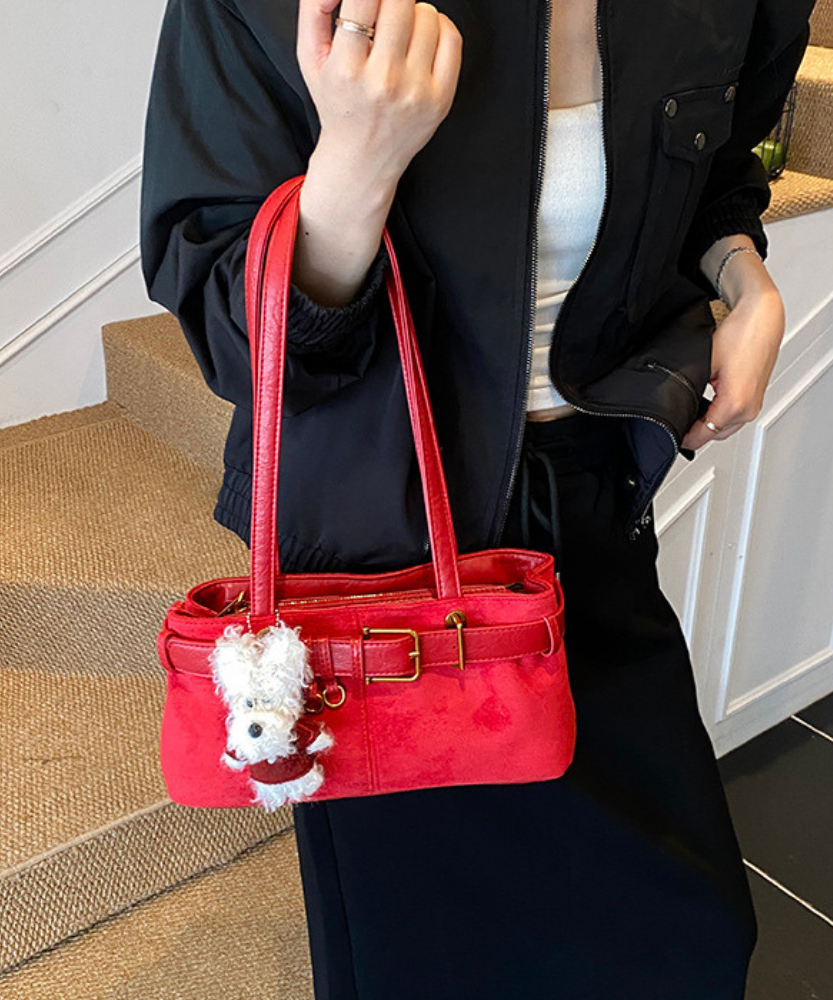 Lunéa Cat Charm Shoulder Bag