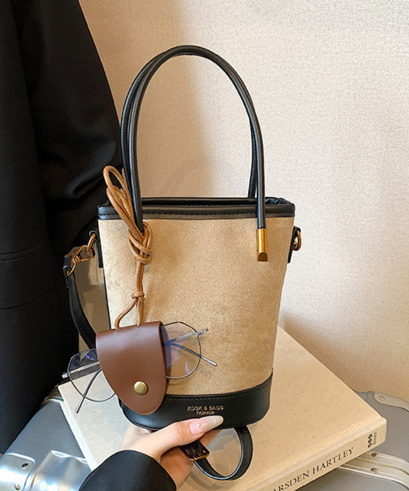 Évora Suede-Look Bucket Bag