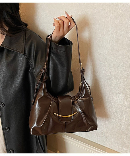 Meddréa Glossy Shoulder Bag